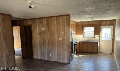 173 Elvernia Avenue Lexington, NC 27292 - Photo 3 of 5