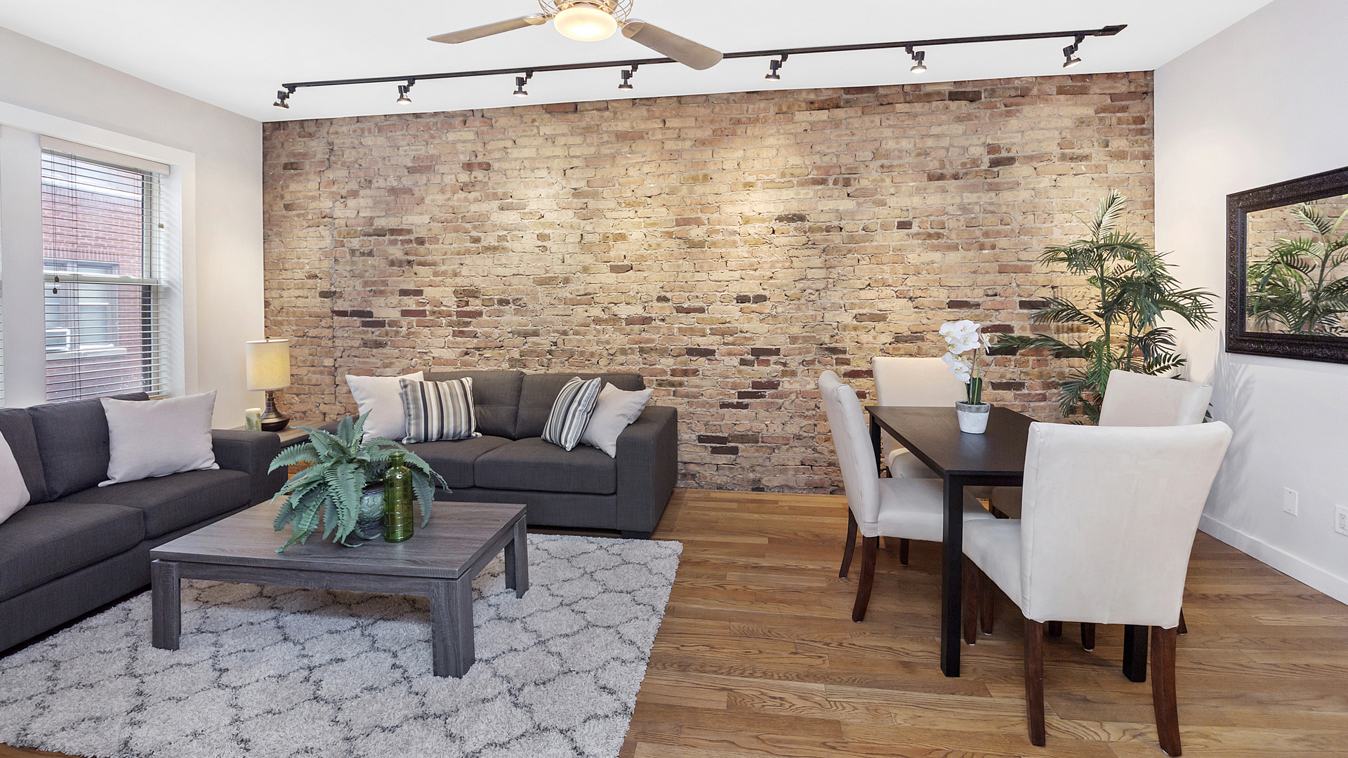 1321 West Addison Street, Unit 2A Chicago, IL 60613 - Photo 3 of 17