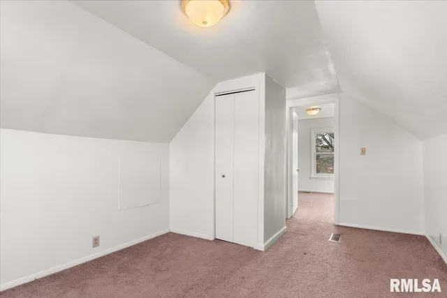 $120,000 | 521 Lincoln Street, Divernon, IL 62530