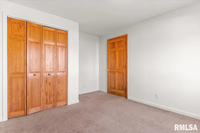 $120,000 | 521 Lincoln Street, Divernon, IL 62530