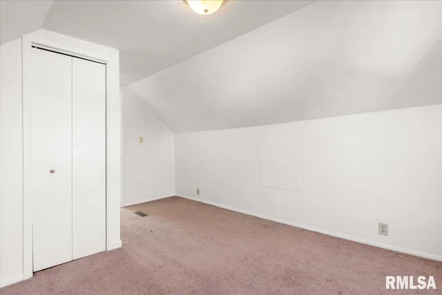 $120,000 | 521 Lincoln Street, Divernon, IL 62530