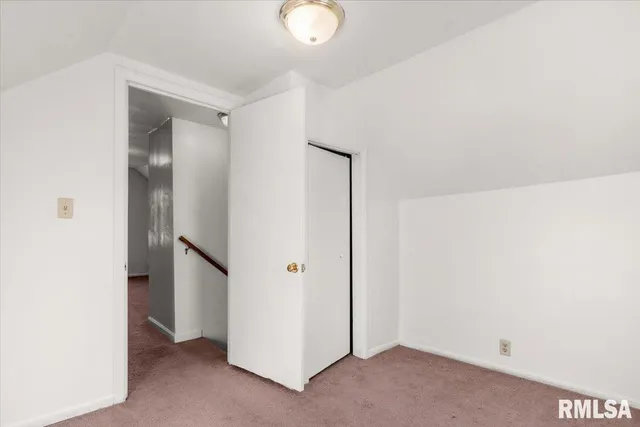 $120,000 | 521 Lincoln Street, Divernon, IL 62530