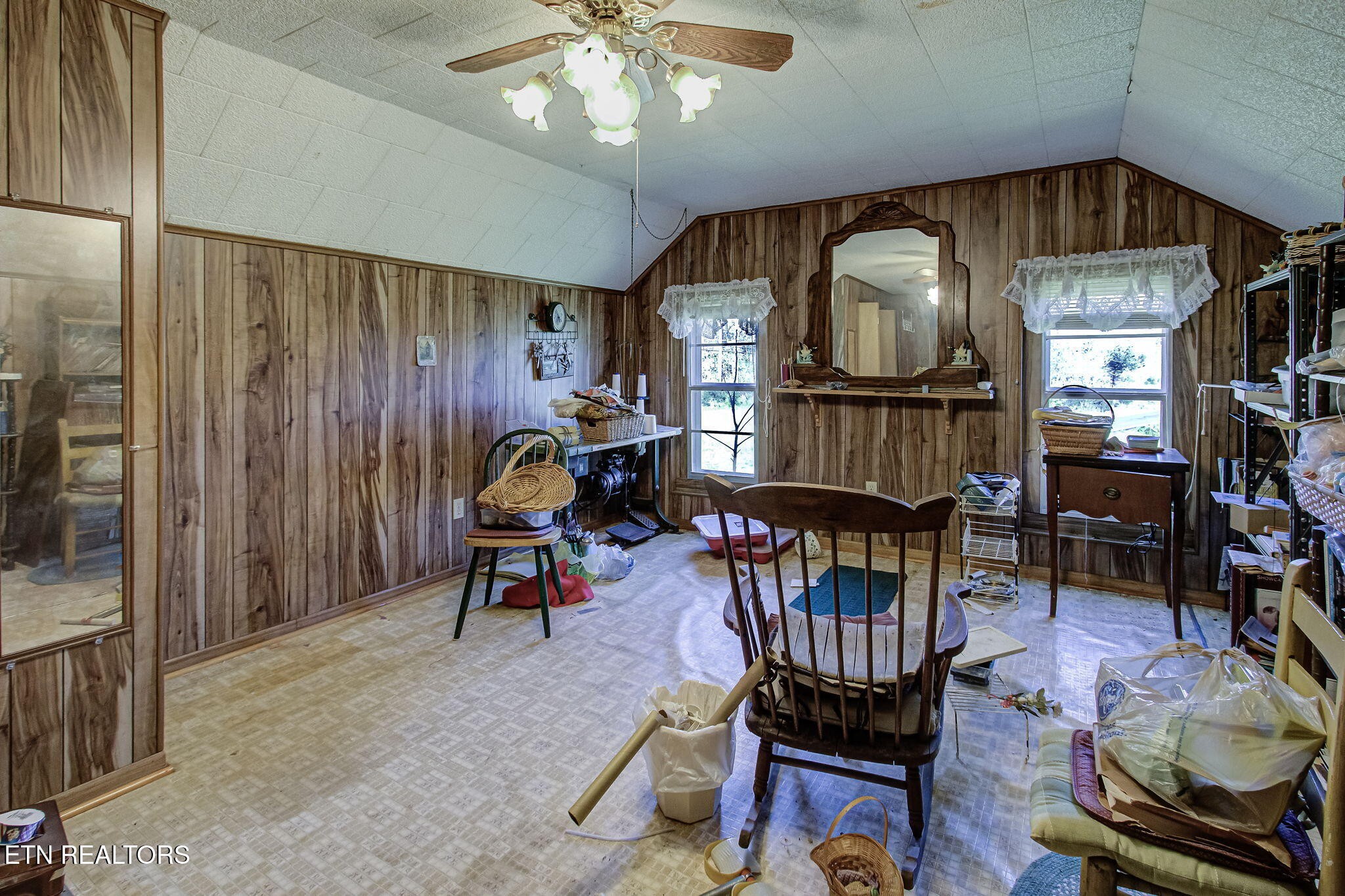 285 New Providence Road Tellico Plains, TN 37385 - Photo 15 of 45 Gallery Image 15