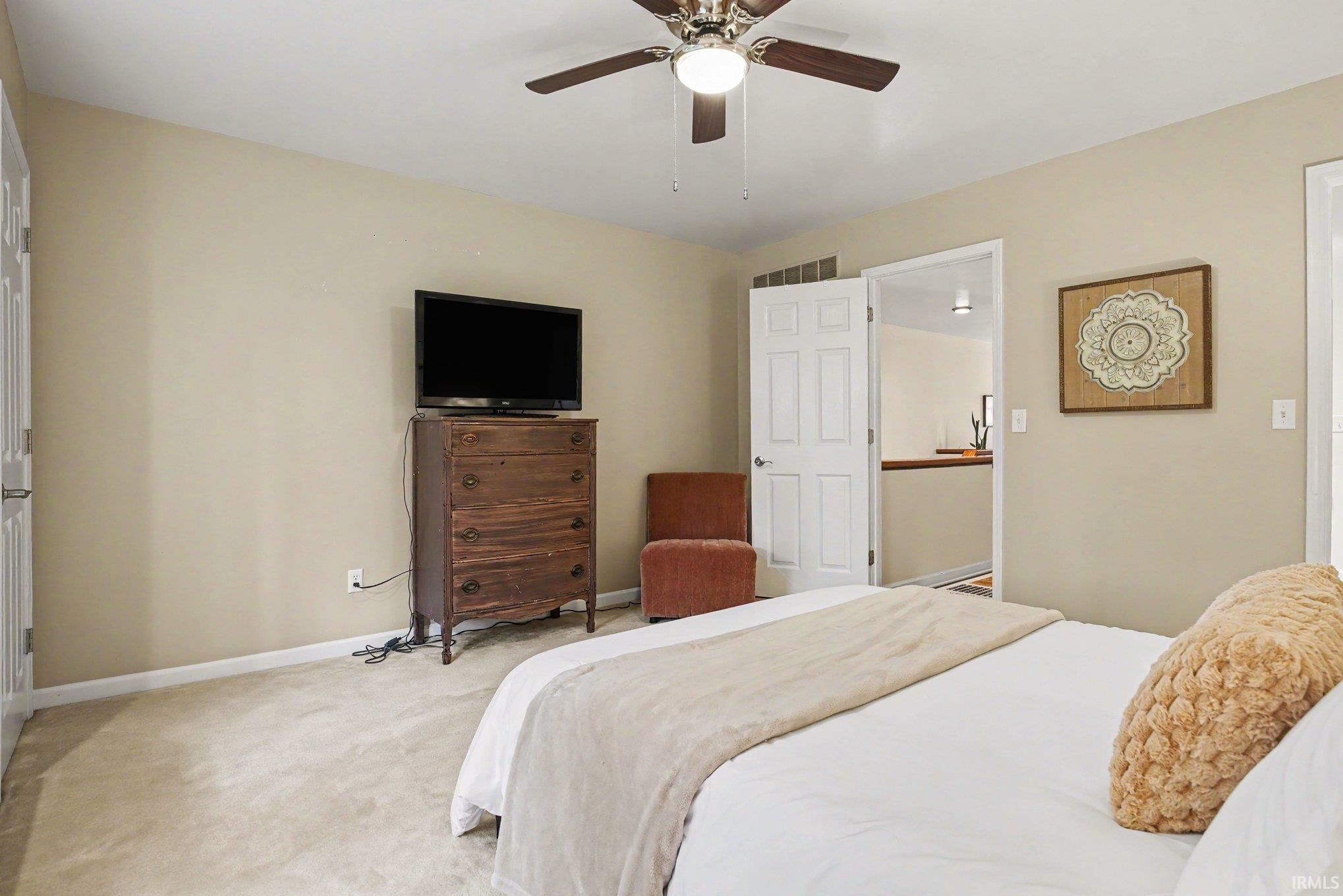 17991 Sable Ridge Drive South Bend, IN 46635 - Photo 14 of 28