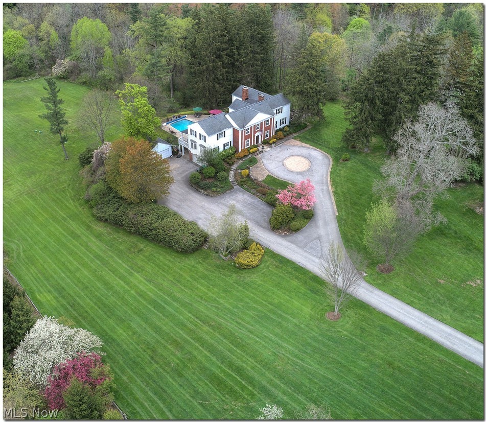 33955 Old Kinsman Road Hunting Valley, OH 44022 - Photo 2 of 35 Just over five acres of lush landscape and privacy.