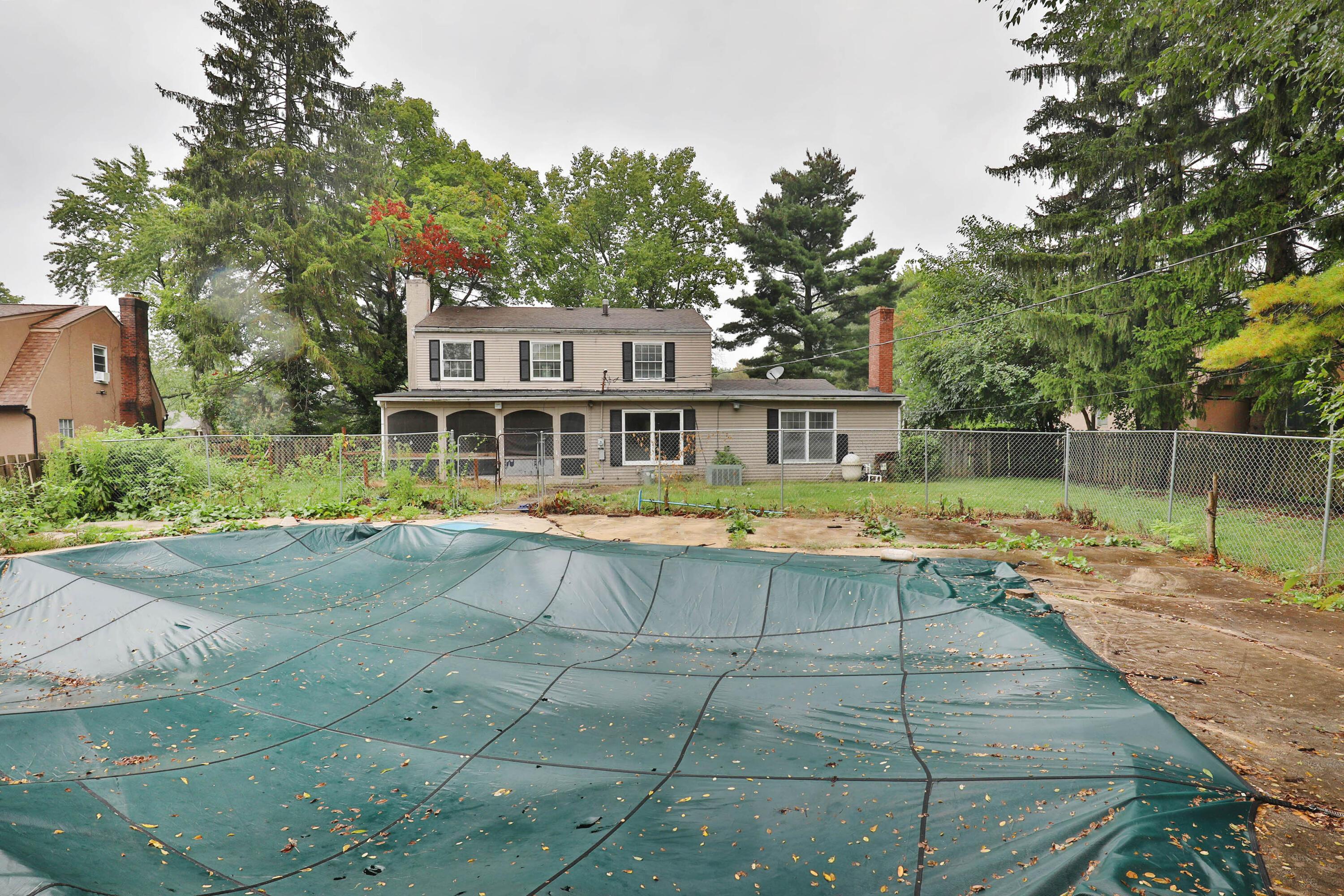 5951 Effingham Road Columbus, OH 43213 - Photo 45 of 47 Gallery Image 45