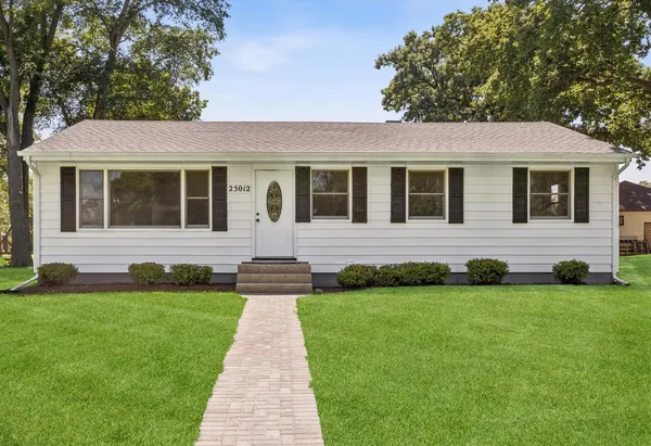 $349,900 | 25012 South Fryer Street, Channahon, IL 60410