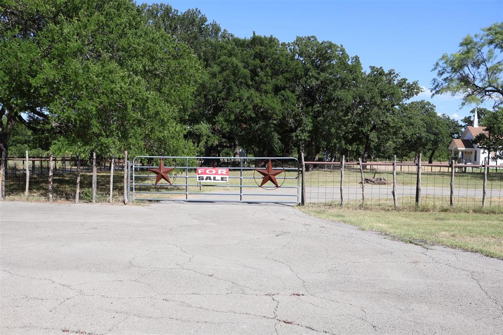 4315 Waples Road Granbury, TX 76049 - Photo 19 of 40