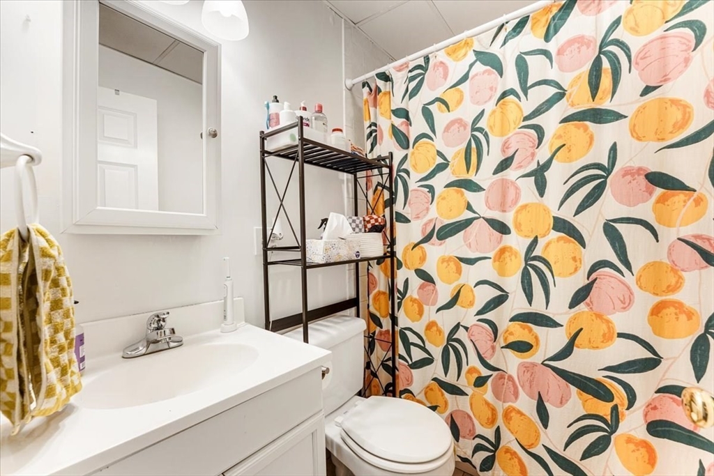 19 Harris Street, Unit 1 Boston, MA 02113 - Photo 11 of 17