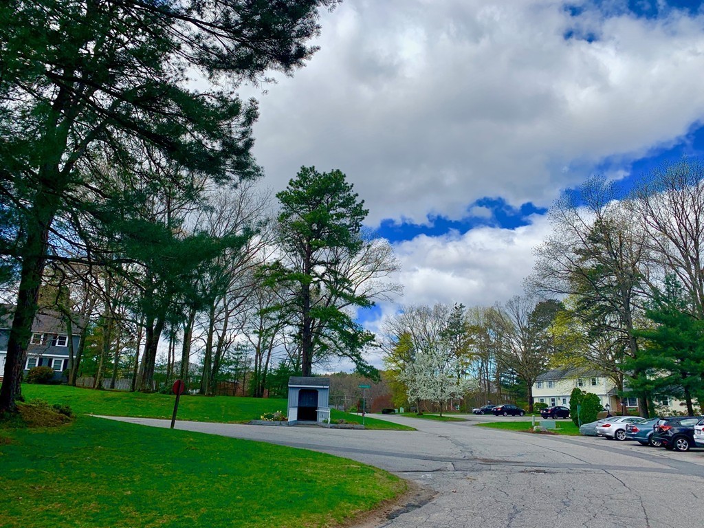 89 Drummer Road, Unit 89 Acton, MA 01720 - Photo 17 of 18