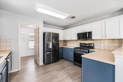 $345,000 | 1515 Dillon Lake Bend, Leander, TX 78641