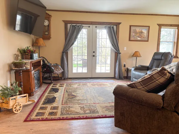 $749,900 | 27111 Timber Hills Lane, Battle Lake, MN 56515