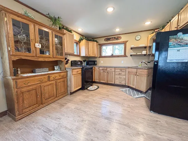 $749,900 | 27111 Timber Hills Lane, Battle Lake, MN 56515
