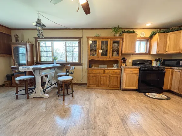 $749,900 | 27111 Timber Hills Lane, Battle Lake, MN 56515