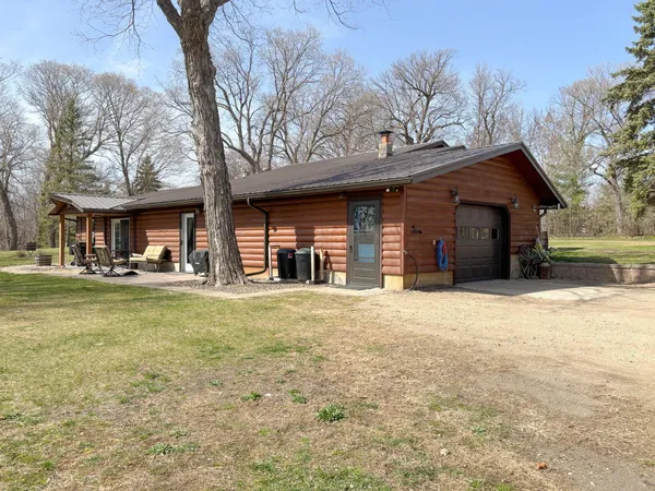 $749,900 | 27111 Timber Hills Lane, Battle Lake, MN 56515