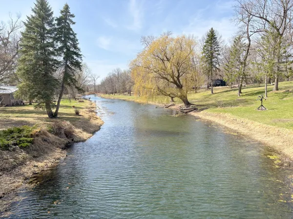 $749,900 | 27111 Timber Hills Lane, Battle Lake, MN 56515