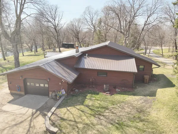 $749,900 | 27111 Timber Hills Lane, Battle Lake, MN 56515