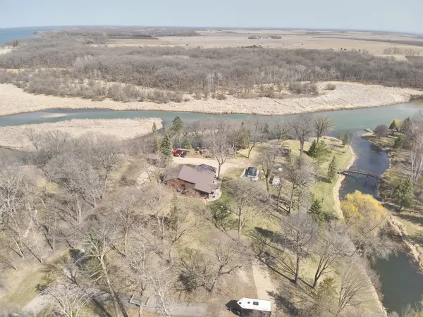 $749,900 | 27111 Timber Hills Lane, Battle Lake, MN 56515