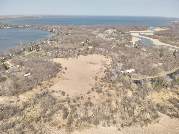 $749,900 | 27111 Timber Hills Lane, Battle Lake, MN 56515