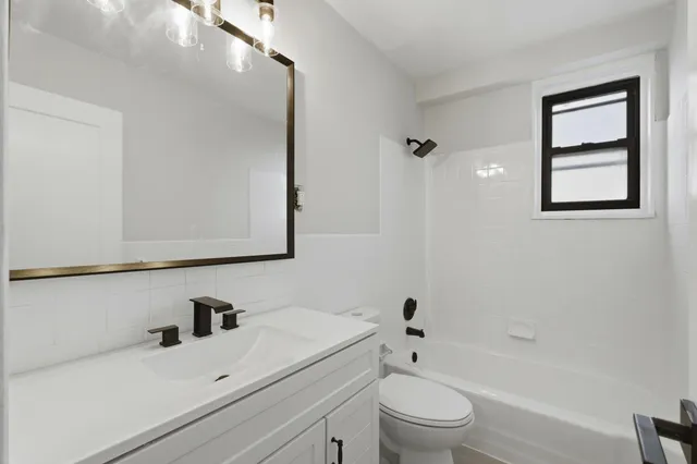 $279,000 | 1225 John F. Kennedy Boulevard, Unit 9D, Bayonne, NJ 07002