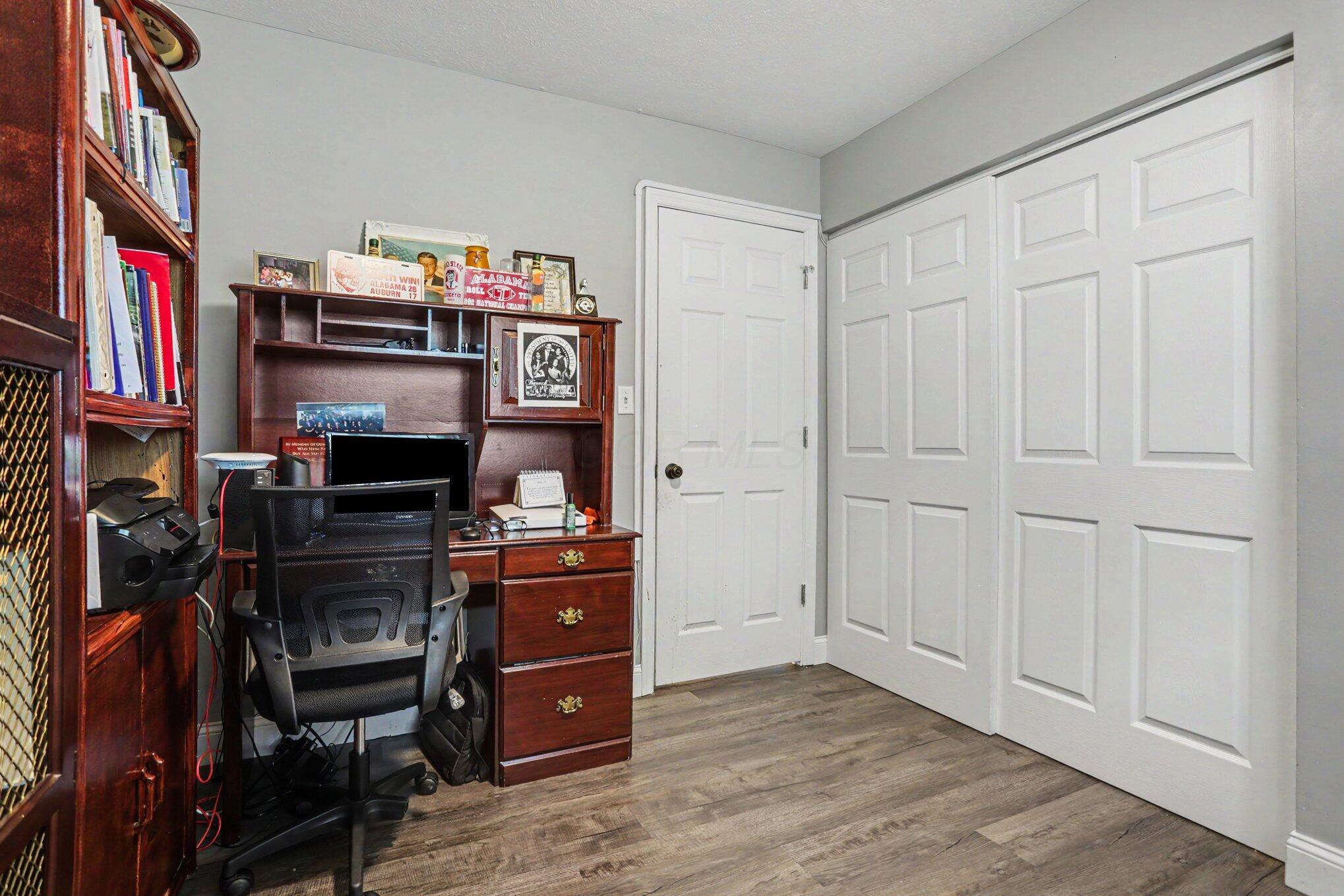 1280 Smith Road Columbus, OH 43207 - Photo 18 of 26