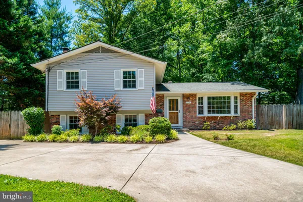 $4,600 | 8236 Governors Court, Alexandria, VA 22308