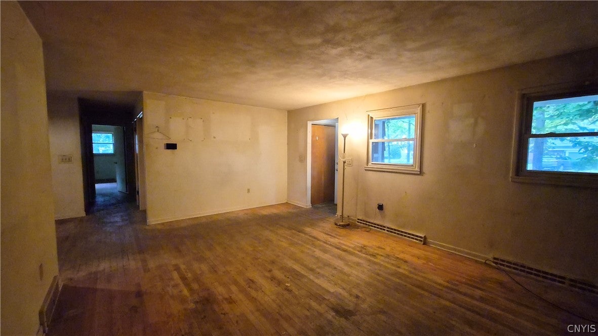 210 Windwood Road Syracuse, NY 13212 - Photo 12 of 34 Gallery Image 12
