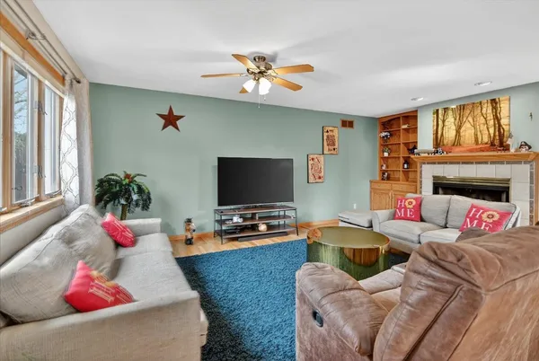 $415,000 | 112 Renata Court, DeForest, WI 53532