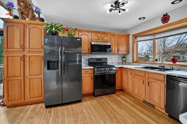 $415,000 | 112 Renata Court, DeForest, WI 53532