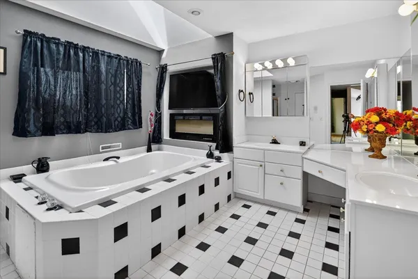 $415,000 | 112 Renata Court, DeForest, WI 53532