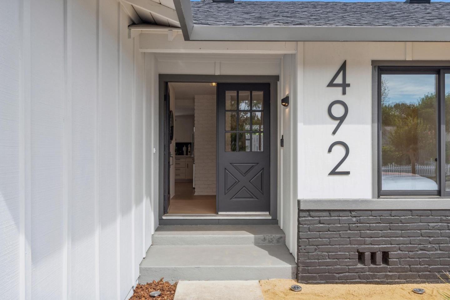 492 Umland Drive Santa Rosa, CA 95401 - Photo 3 of 24 Gallery Image 3