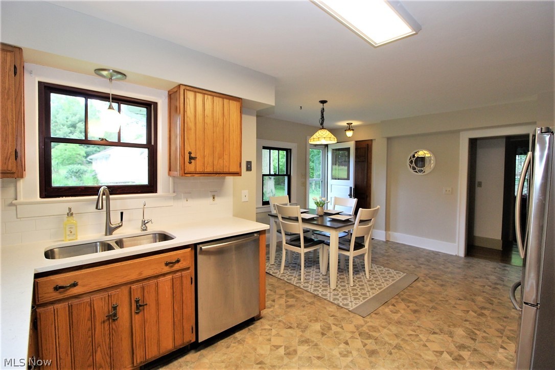 6915 Darrow Road Hudson, OH 44236 - Photo 20 of 35 Gallery Image 20