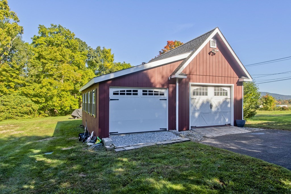 101 Watchaug Road Somers, CT 06071 - Photo 3 of 39