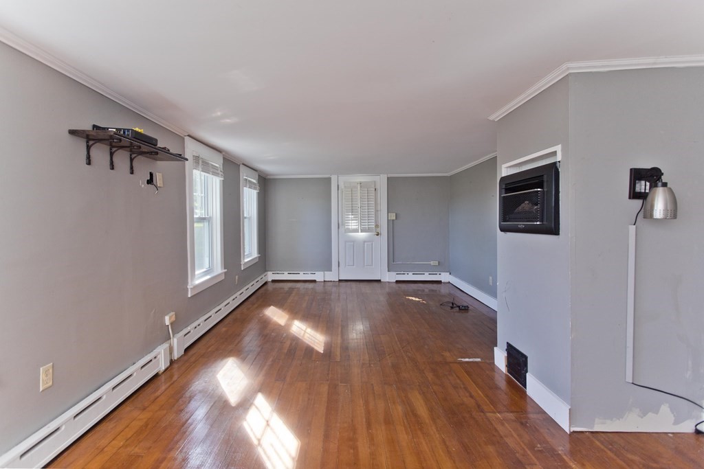 101 Watchaug Road Somers, CT 06071 - Photo 7 of 39
