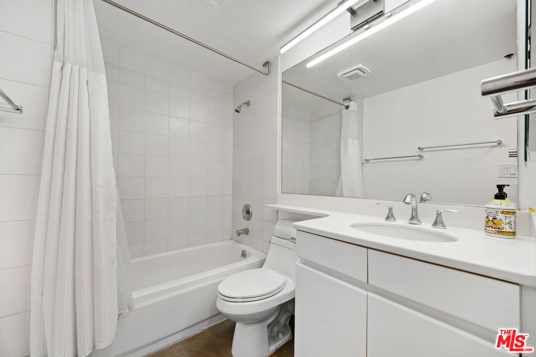 2960 Neilson Way, Unit 103 Santa Monica, CA 90405 - Photo 20 of 35