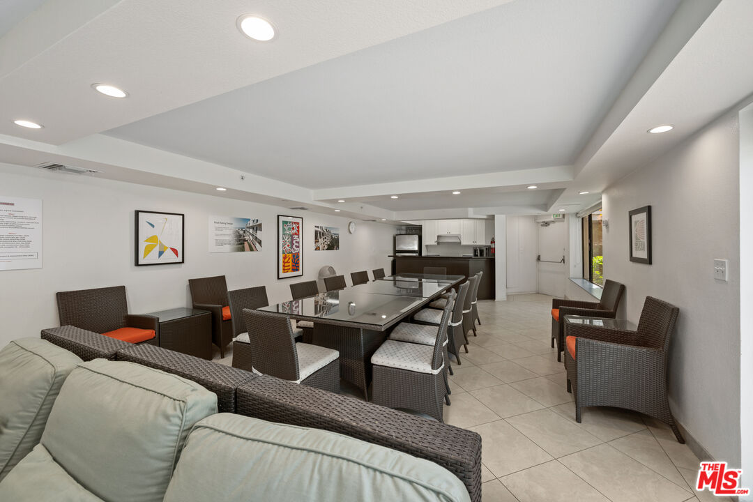 2960 Neilson Way, Unit 103 Santa Monica, CA 90405 - Photo 33 of 35