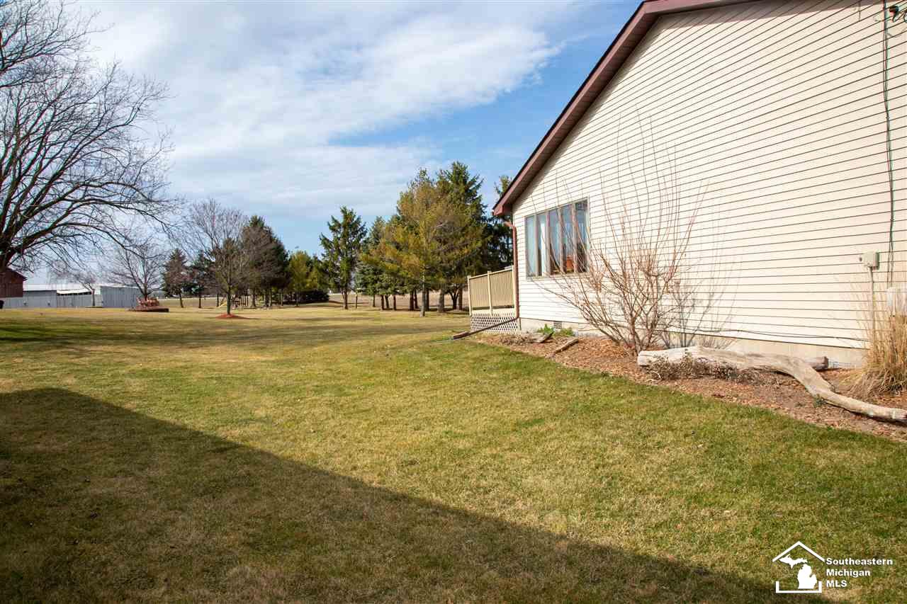 5815 Trombley Road Newport, MI 48166 - Photo 30 of 37 50037140-29.JPG