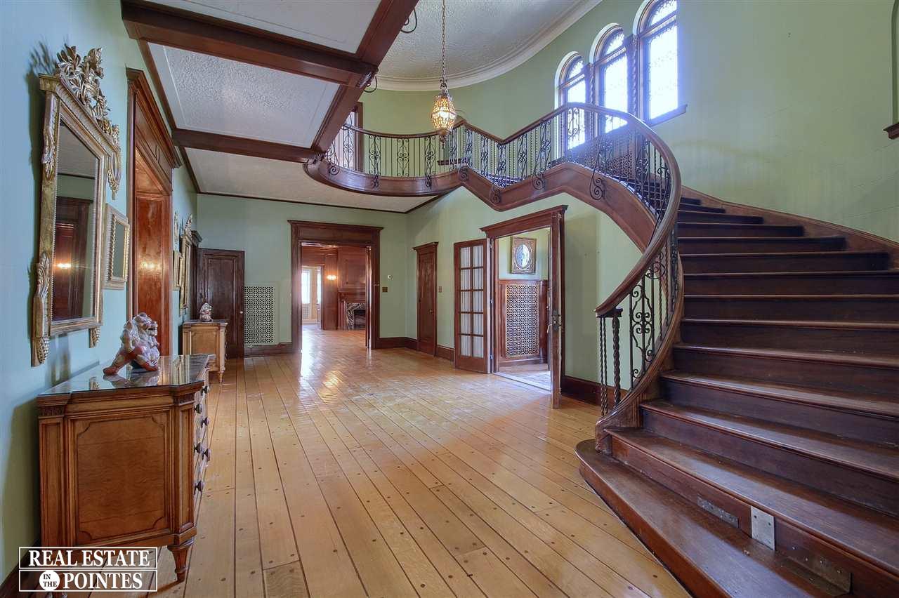 1005 Whittier Road Grosse Pointe Park, MI 48230 - Photo 5 of 63