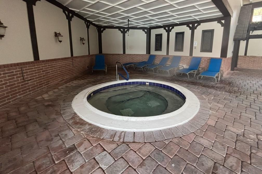 3760 Inverrary Drive, Unit 2H Lauderhill, FL 33319 - Photo 20 of 23 Photo 20