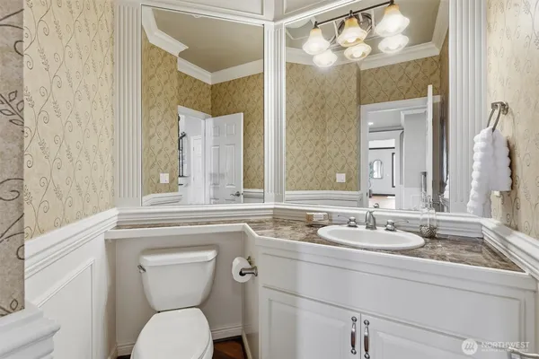 $2,988,000 | 2734 Northeast Daphne Street, Issaquah, WA 98029