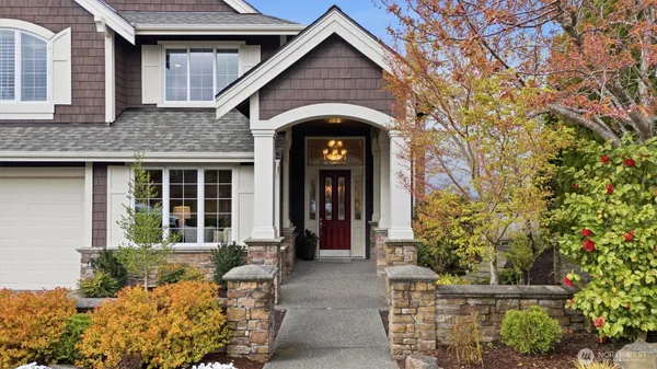 $2,988,000 | 2734 Northeast Daphne Street, Issaquah, WA 98029