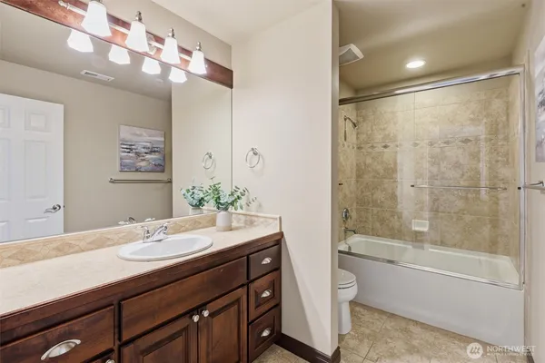$2,988,000 | 2734 Northeast Daphne Street, Issaquah, WA 98029