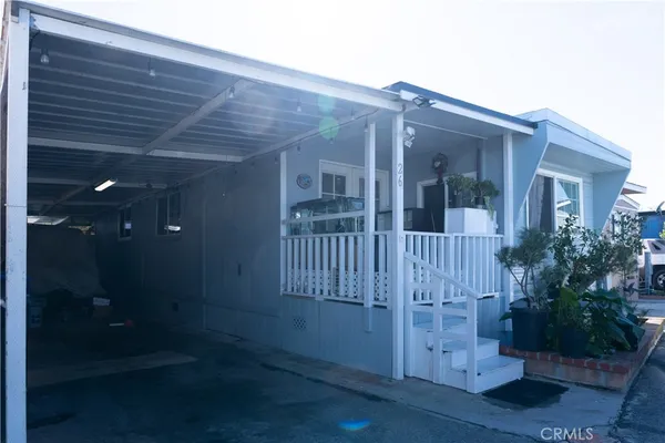 a view of deck with patio