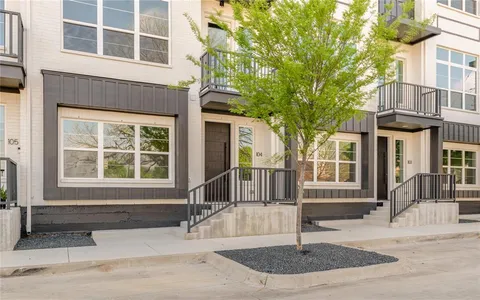 $449,000 | 13325 Bee Street, Unit 104, Farmers Branch, TX 75234