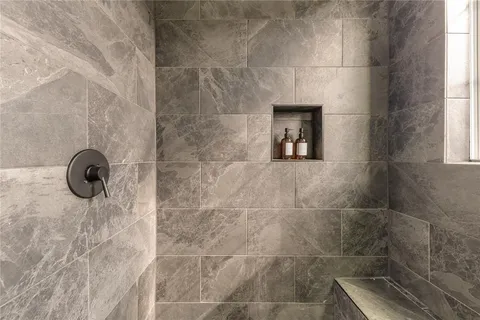 $449,000 | 13325 Bee Street, Unit 104, Farmers Branch, TX 75234