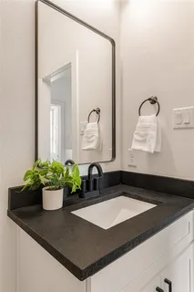 $449,000 | 13325 Bee Street, Unit 104, Farmers Branch, TX 75234