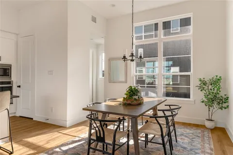 $449,000 | 13325 Bee Street, Unit 104, Farmers Branch, TX 75234