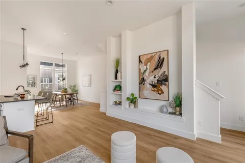 $449,000 | 13325 Bee Street, Unit 104, Farmers Branch, TX 75234