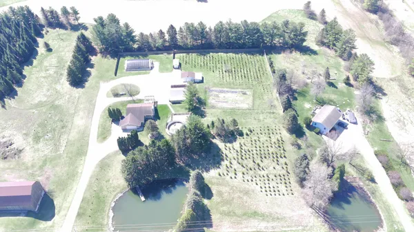 $595,000 | 1569 Co Hwy A, Farmington, WI 53090