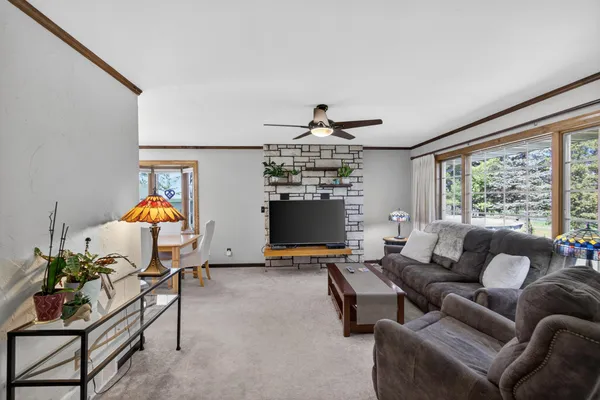 $595,000 | 1569 Co Hwy A, Farmington, WI 53090